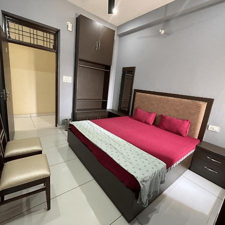 Bld Restaurant And Home Stay เดห์ราดุน ภายนอก รูปภาพ