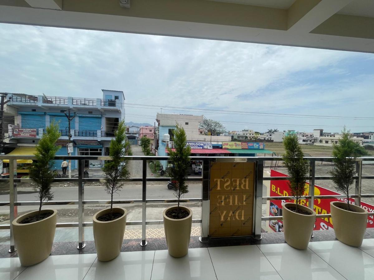 Bld Restaurant And Home Stay เดห์ราดุน ภายนอก รูปภาพ