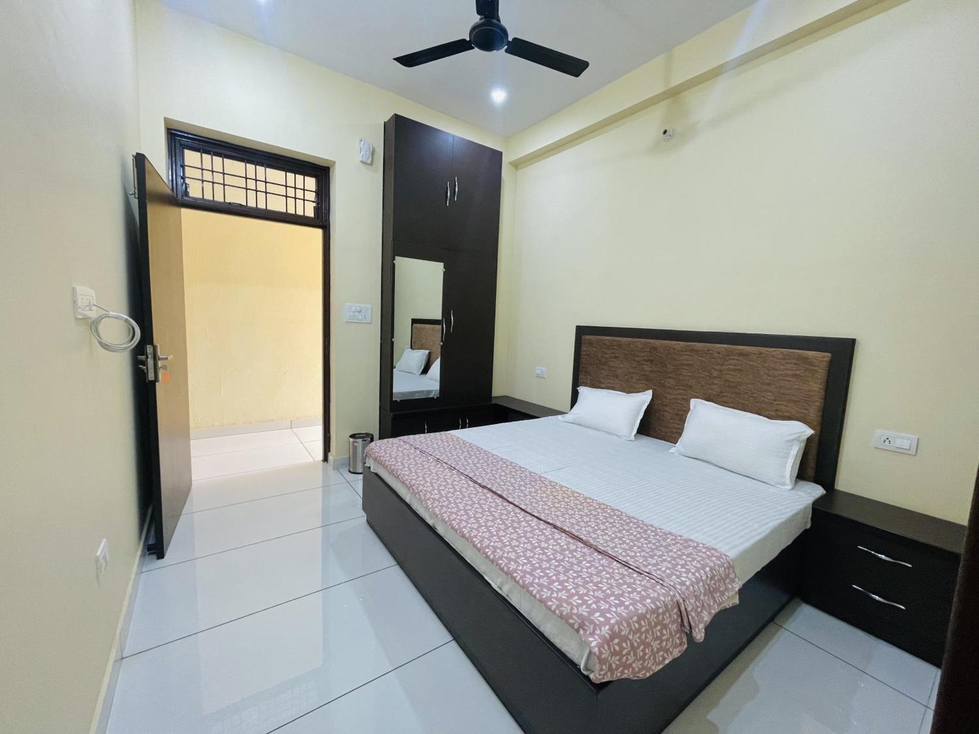 Bld Restaurant And Home Stay เดห์ราดุน ภายนอก รูปภาพ
